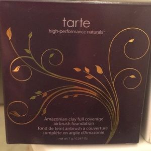 Tarte Amazonian clay airbrush foundation